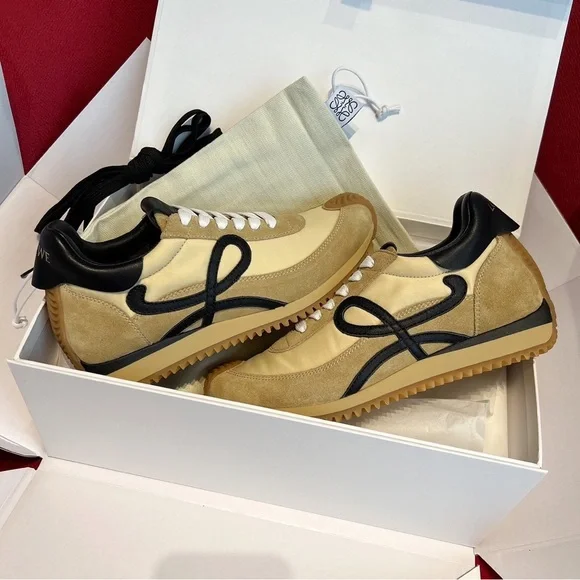 Loewe Flow Runner Sneakers - Picture 5 of 6